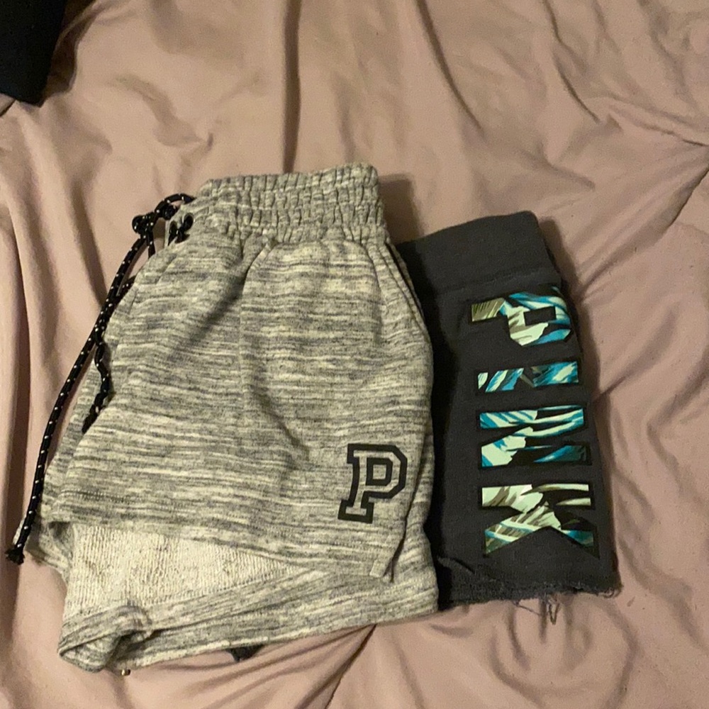 DOUBLE DEAL VS PINK SHORTS